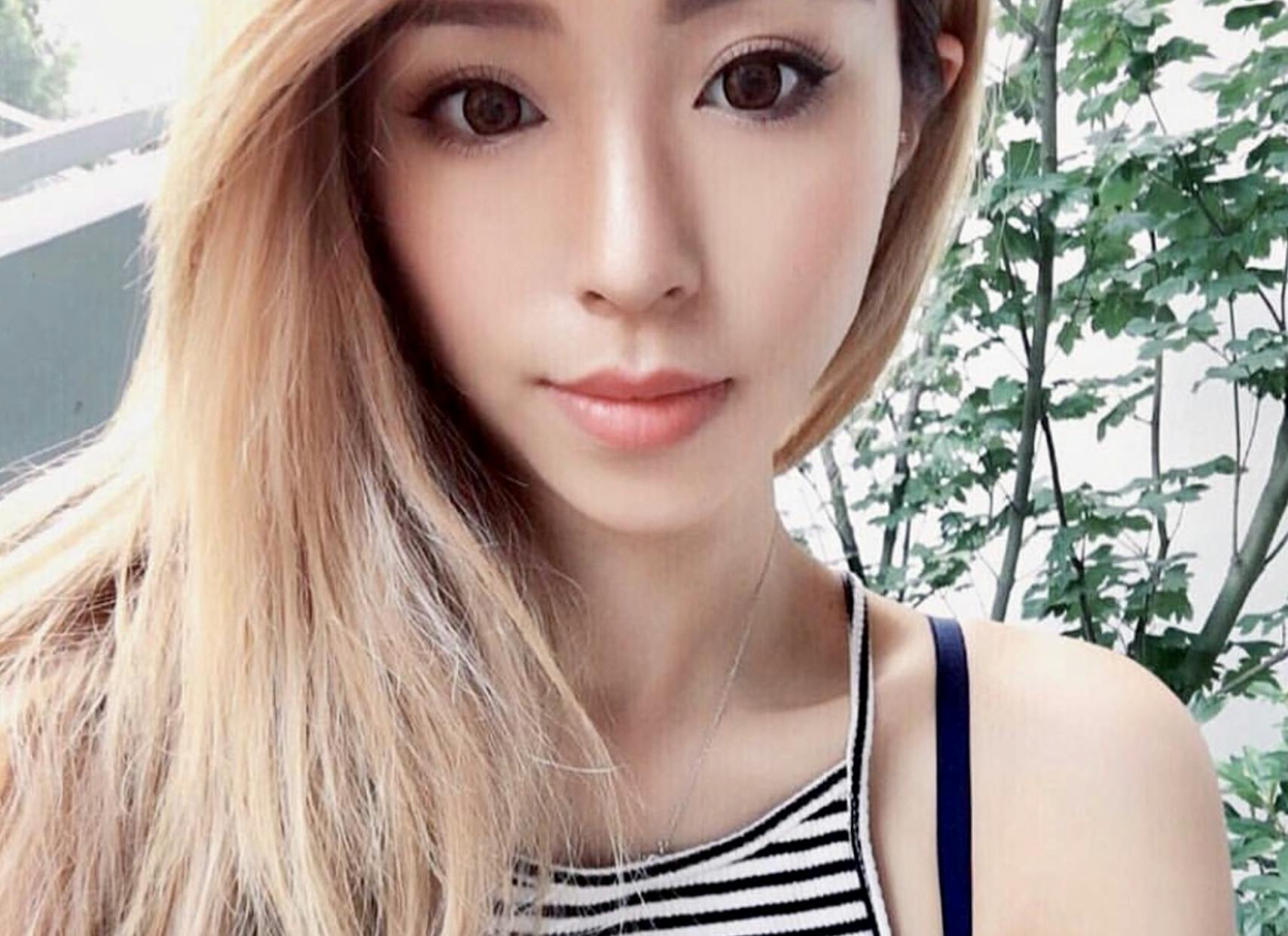 ライブチャットで配信をしている金髪チャットレディ5人!番外編も!